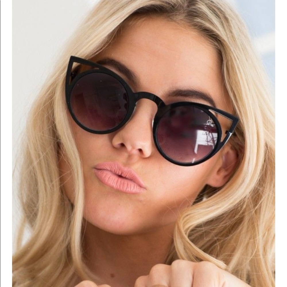 LOWEST PRICE 💥 CAT EYE QUAY